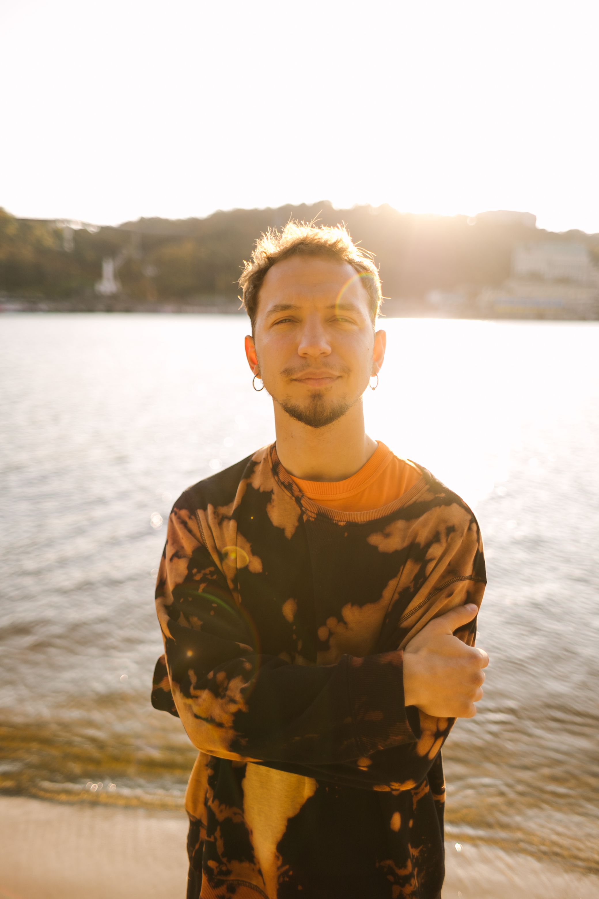 portrait - 9430d0_c3ffe451f0244a42bf891526d99e6643~mv2.jpg